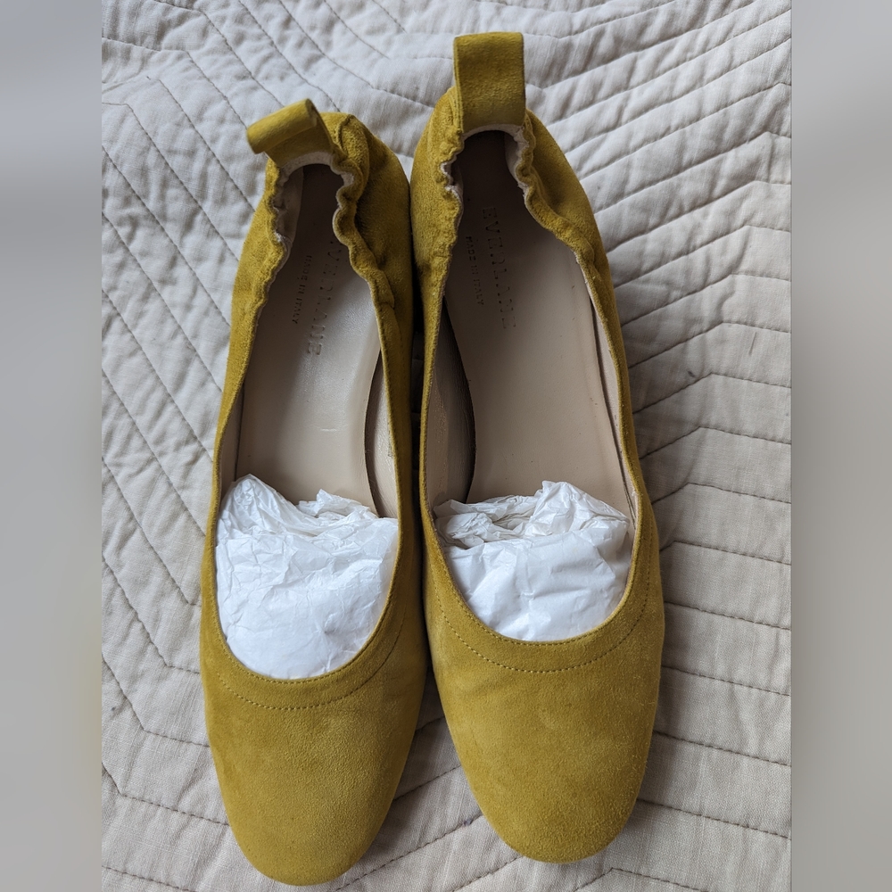 Everlane Day Heel in Citron Suede